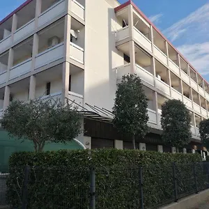 Quadrangolo-gemini Apartment